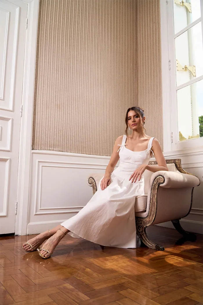 Vestido Ornela Midi em Algodão Aurora com Pregas e Laço